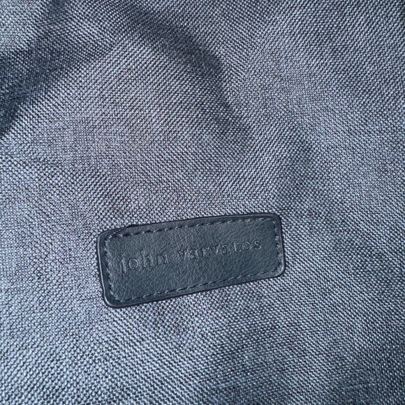 John Varvatos Men's Travel Weekender Duffle - Picture 4 of 10